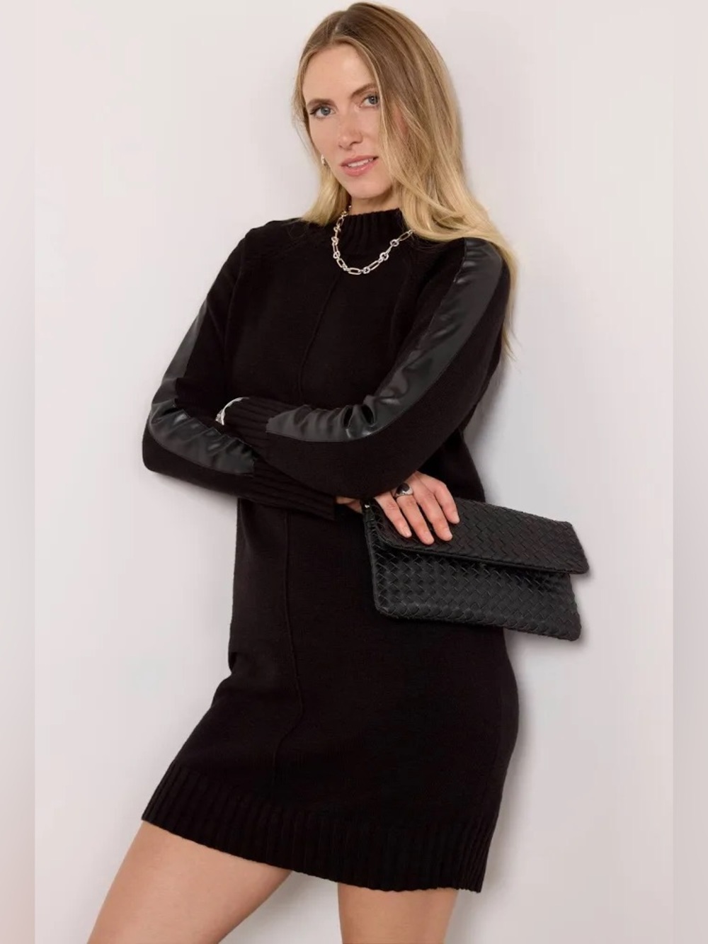 Evereve Black Harlow Sweater Dress Size Large NWT